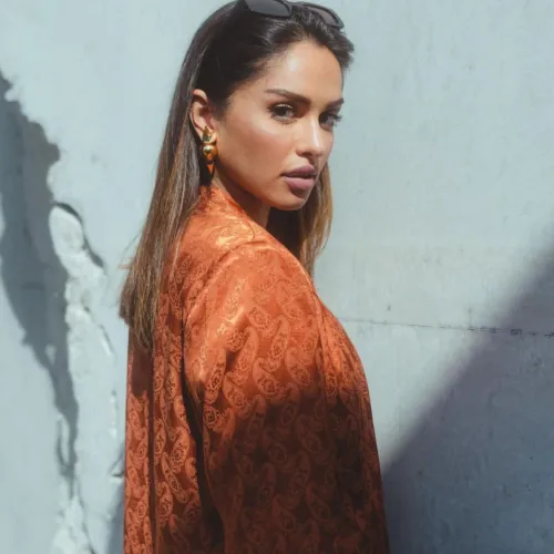 Hire Reem Alsanea, a lifestyle and travel influencer based in Khobar with 876K Instagram followers