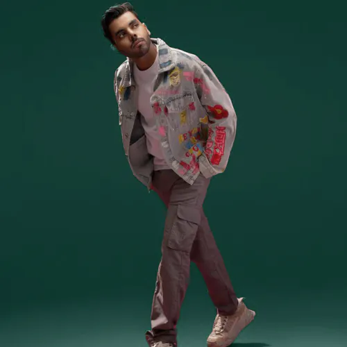 Hire Fareed Alshahrani, an actor, travel, and lifestyle influencer with 653K Instagram followers and 2.74M YouTube subscribers