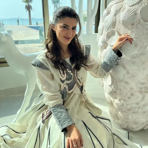 Hire Saja Kamal, a lifestyle and athlete influencer with 65.2K Instagram followers
