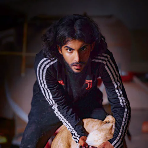 Hire Hassan Alghamdi, an animals, gaming, and podcasting influencer with 1-2 million average Snapchat views