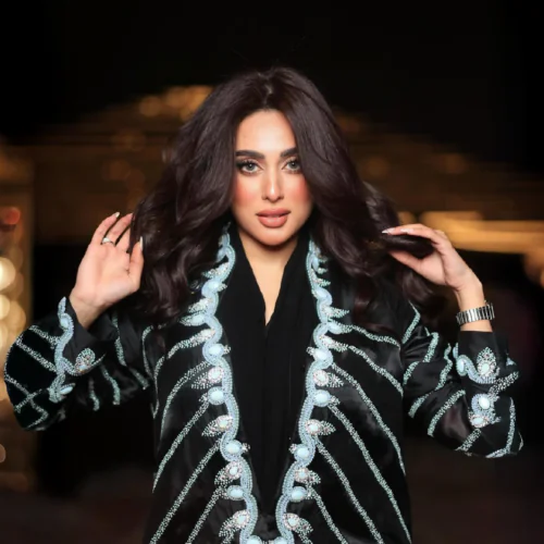 Hire Maitha Nasser, a UAE-based lifestyle and beauty influencer with 42.2K Instagram followers and 2.3M TikTok followers.