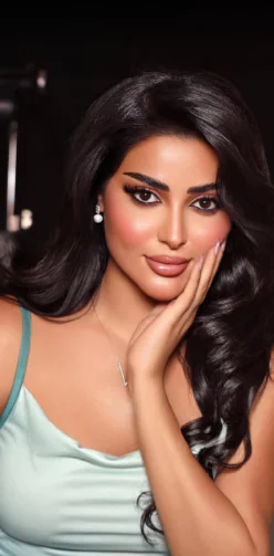 Hire Ghala Mohammed, a Riyadh-based lifestyle and beauty influencer with 147K Instagram followers and 12.8K TikTok followers.